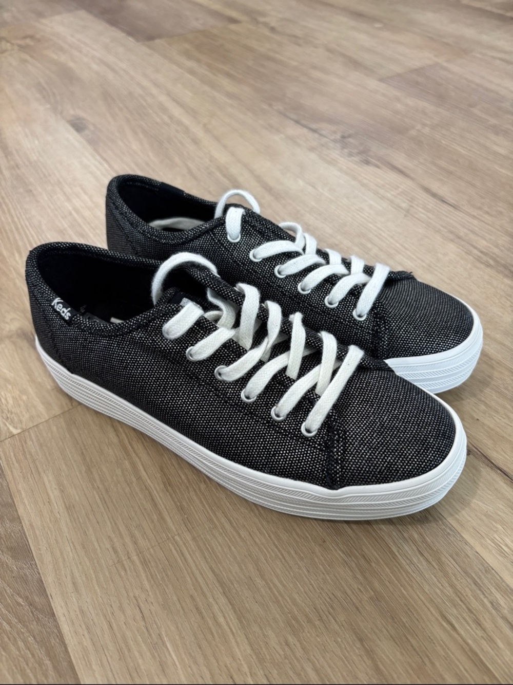 NEW Women’s Keds Triple Kick Metallic Sneakers